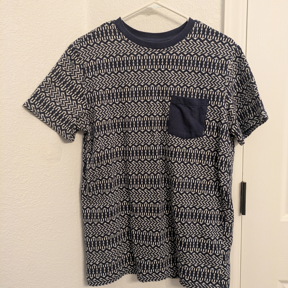 Mossimo Supply Co. Navy and White Patterned Tee